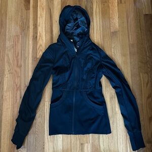 Lululemon Jacket, size 8, black